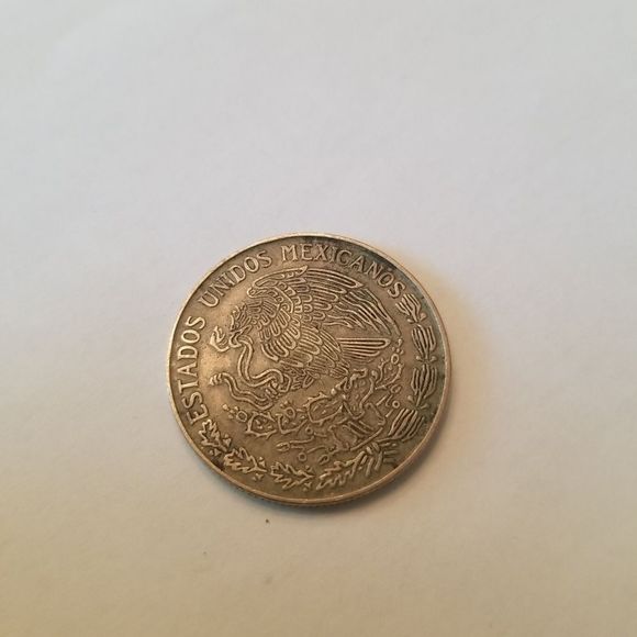 Un Peso 1976 Mexican Coin - Picture 4 of 9